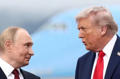 Tổng thống Mỹ Trump hứng chỉ trích trước thềm bầu cử vì liên tục nới lỏng trừng phạt Nga