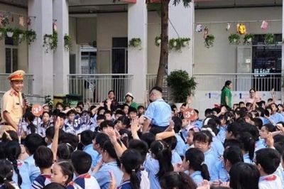 TP.HCM tăng cường giáo dục an toàn giao thông trong trường học