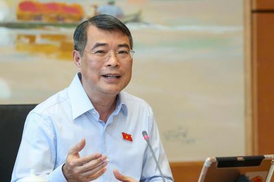 Thủ tướng: Không thể chấp nhận việc người dân phải trả chi phí cao cho thuốc