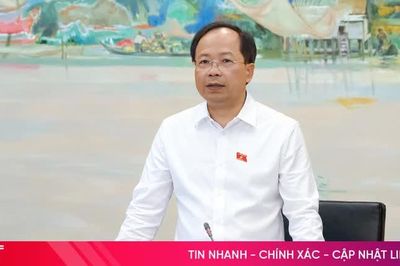 Đại biểu Quốc hội Hà Tĩnh thảo luận tổ về KT-XH, ngân sách nhà nước