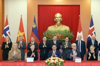 Tin nóng trong nước ngày 18/10/2026