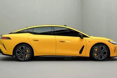 Xe điện công suất 245 mã lực, phạm vi hoạt động 702 km, giá gần 500 triệu đồng