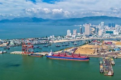 Bứt phá vươn khơi cho khát vọng quốc gia biển mạnh