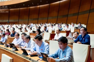Hoàn thiện quy định về ký kết và thực hiện thỏa thuận quốc tế