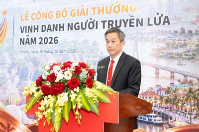Ủy ban Mặt trận Tổ quốc Việt Nam và Sabeco công bố giải thưởng 'Vinh danh người truyền lửa' năm 2026