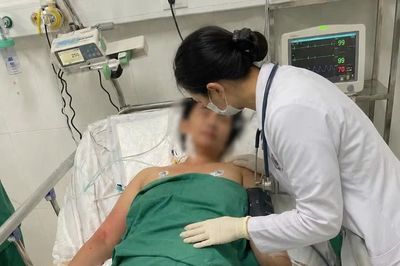 Kích hoạt báo động đỏ liên viện, cứu sống sản phụ bị băng huyết nặng