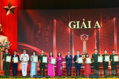 Tuyên Quang đoạt 3 giải tại Cuộc thi chính luận về Bảo vệ nền tảng tư tưởng của Đảng, lần thứ Sáu