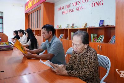 'Đánh thức' những trụ sở dôi dư