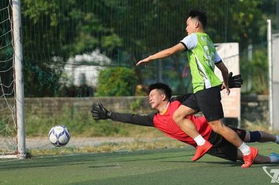 Bóng đá phủi - nền móng cho giấc mơ chuyên nghiệp