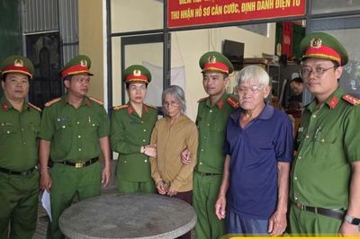 Bắt đối tượng giết người cướp của trốn truy nã 43 năm
