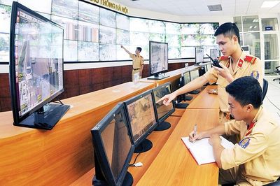 Tài xế vi phạm giao thông có thể được nộp phạt qua VNeTraffic, không cần đến trụ sở CSGT