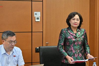 Phó Chủ tịch Quốc hội Nguyễn Thị Hồng: Ổn định kinh tế vĩ mô là nền tảng để tăng trưởng cao, bền vững