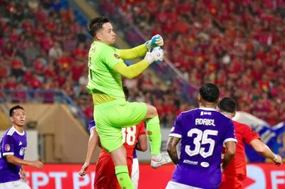 CLB Bóng đá Công an Hà Nội chấm dứt chuỗi toàn thắng tại V.League 2026/27