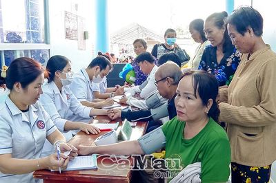 Xã Trí Phải tăng tốc khám sức khoẻ toàn dân