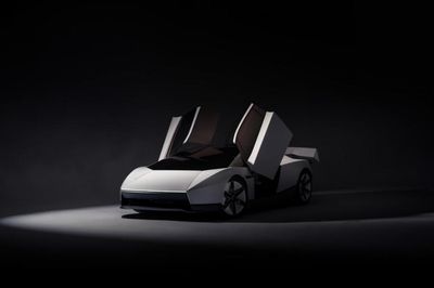 Ô tô bay thế hệ mới Tesla Roadster có gì đặc biệt?