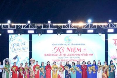 Sôi nổi chương trình văn nghệ rực rỡ sắc hoa của phụ nữ xã Quang Minh