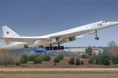 Nga tái sinh oanh tạc cơ thời Liên Xô bằng công nghệ số