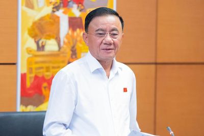 Thường trực Ban Bí thư lưu ý việc khám sàng lọc, khám sức khỏe định kỳ