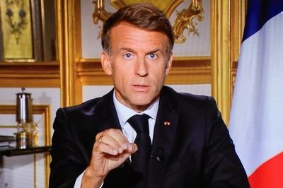 Tổng thống Macron lên án tình trạng bạo lực tại Pháp