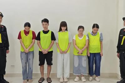 Công an Hà Nội tìm bị hại liên quan đến các sản phẩm Loramen Plus của 'cô giáo Hương'