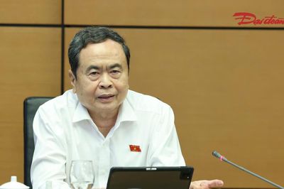 Ngăn chặn thông đồng, dìm giá, hiện tượng 'quân xanh, quân đỏ'