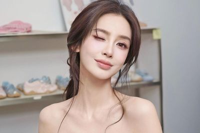 Angelababy lên tiếng khi bị chê già