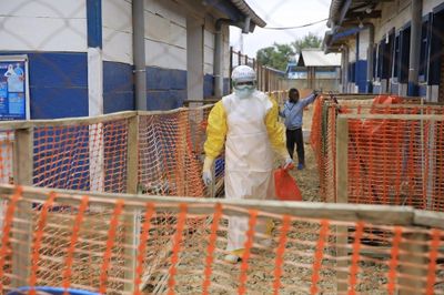 Cảnh báo dịch Ebola đã lây lan sang tỉnh thứ tám tại CHDC Congo, hơn 4.500 ca tử vong