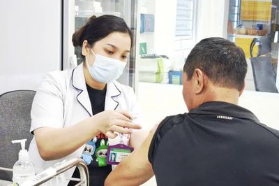 Não mô cầu xâm lấn: Bệnh diễn biến tối cấp, người khỏe mạnh cũng có thể mắc