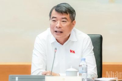 Thủ tướng: Nhà nước phải quản lý, điều tiết được giá đất và thị trường bất động sản