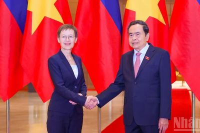 [Ảnh] Chủ tịch Quốc hội Trần Thanh Mẫn hội kiến Thủ tướng Công quốc Liechtenstein Brigitte Haas