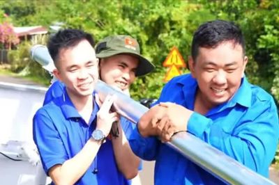 Dấu ấn sức trẻ trên những tuyến đường quê