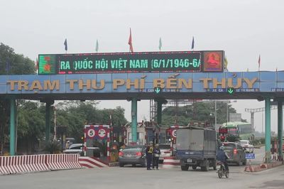 Thu phí BOT Bến Thủy tạm dừng 30 ngày vì đường hư hỏng kéo dài