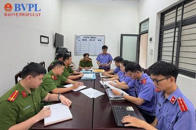 Trực tiếp kiểm sát việc giải quyết nguồn tin về tội phạm tại Công an cấp xã