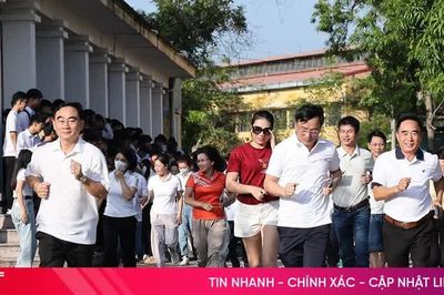 Trường Cao đẳng Kỹ thuật Việt - Đức hưởng ứng giải chạy UpRace 2026