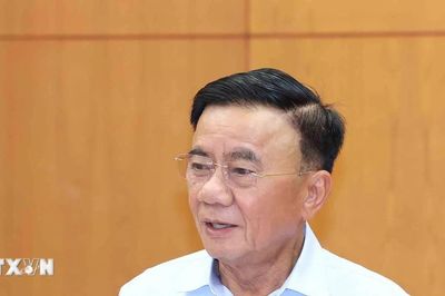 Thường trực Ban Bí thư Trần Cẩm Tú làm việc với Học viện Chính trị Quốc gia Hồ Chí Minh
