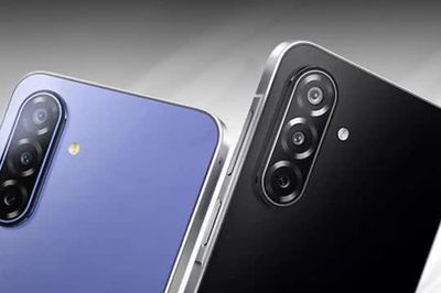 Samsung ra mắt smartphone chống nước, RAM 6GB, giá hơn 5 triệu đồng