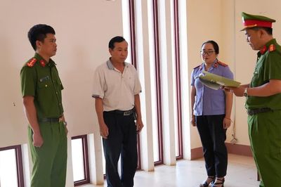 Khởi tố đối tượng trộn bột đậu nành và hương liệu sản xuất hơn 200 kg cà phê giả