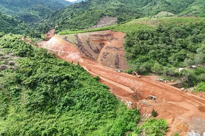Đoạn 1 và 3 đường giao thông liên vùng Khánh Sơn - Khánh Vĩnh dự kiến hoàn thành trong quý II/2027