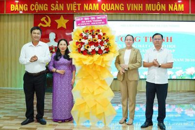 Xã Vạn Thắng gặp mặt cán bộ, hội viên phụ nữ nhân ngày Phụ nữ Việt Nam 20-10