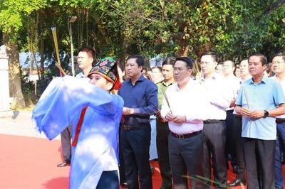 Bí thư Tỉnh ủy Dương Quốc Huy dự Lễ hội Cơm mới đền Đông Cuông năm 2026