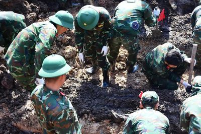 TP.HCM: Tiếp tục giai đoạn 2 tìm kiếm hài cốt liệt sĩ ở công viên Lê Thị Riêng