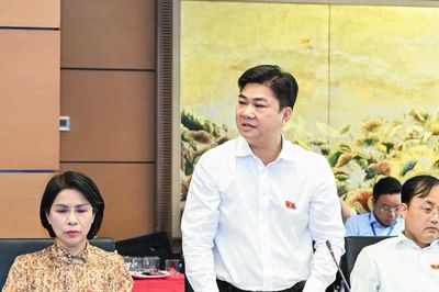 Tháo gỡ điểm nghẽn, khơi thông nguồn lực cho tăng trưởng