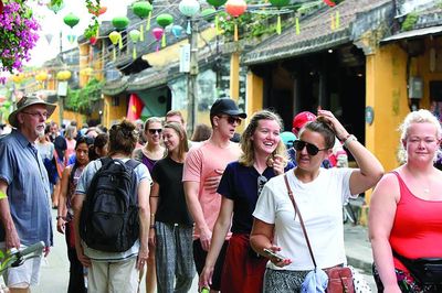 Du lịch cần tăng giá trị trên mỗi du khách