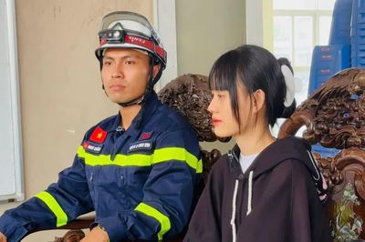 Xúc động lá thư cảm ơn của cô gái được cứu trong vụ cháy cửa hàng xe máy