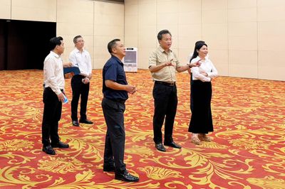 Tổng Kiểm toán nhà nước Nguyễn Hữu Nghĩa kiểm tra địa điểm tổ chức Hội thảo quốc tế