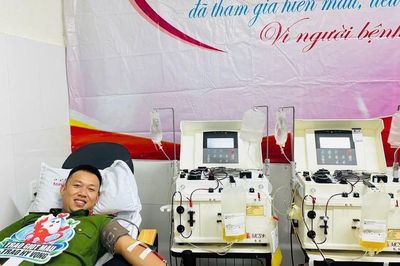 Đại úy Công an 45 lần hiến máu, hiến tiểu cầu cứu người