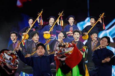 Dấu ấn văn hoá khó quên trong 2 đêm concert 'Anh trai' gần 100.000 khán giả
