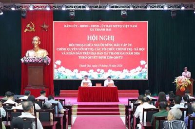Lãnh đạo xã Thanh Oai đối thoại với nhân dân