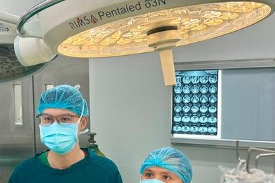 Cứu sống bệnh nhân gặp biến chứng ngoại khoa hiếm gặp