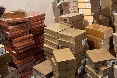 Phát hiện gần 2.900 túi xách có dấu hiệu giả thương hiệu Gucci, Louis Vuitton